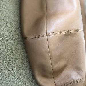 Coach purse in beige